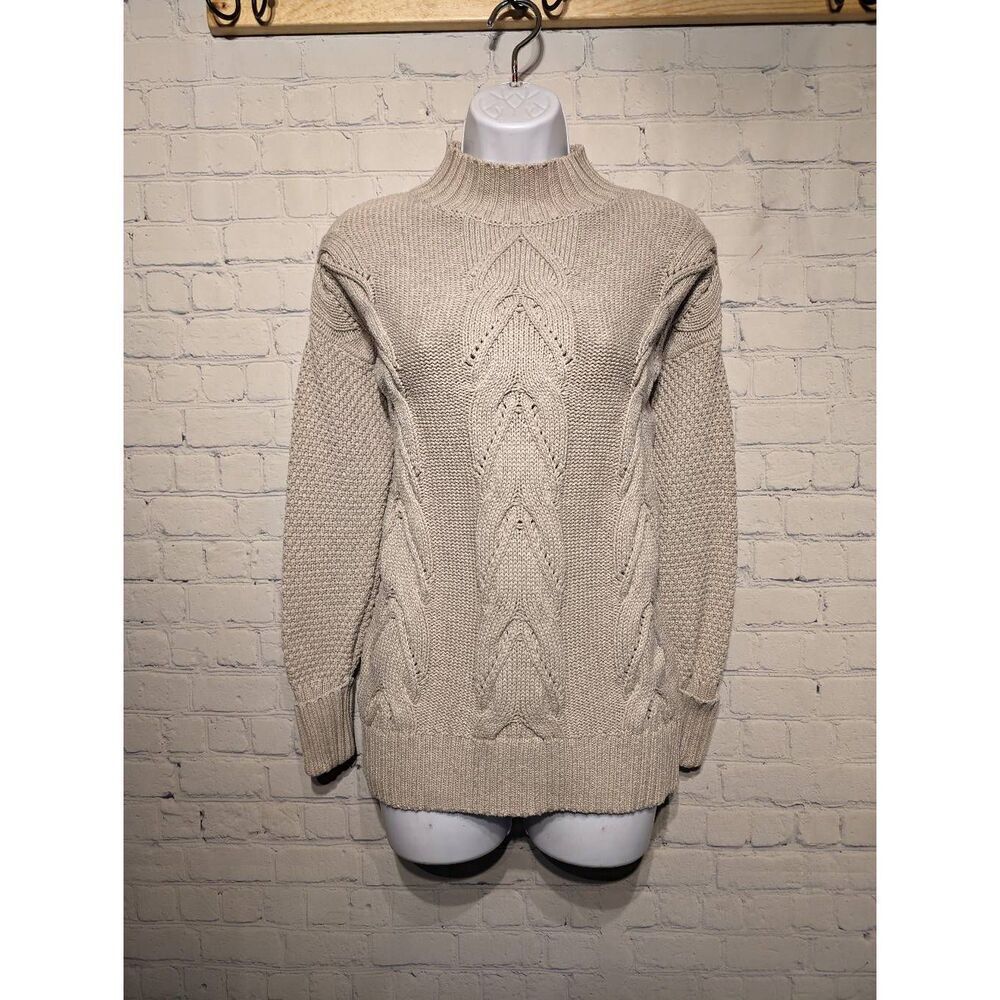 Rachel Ashwell cable knit beige sweater small